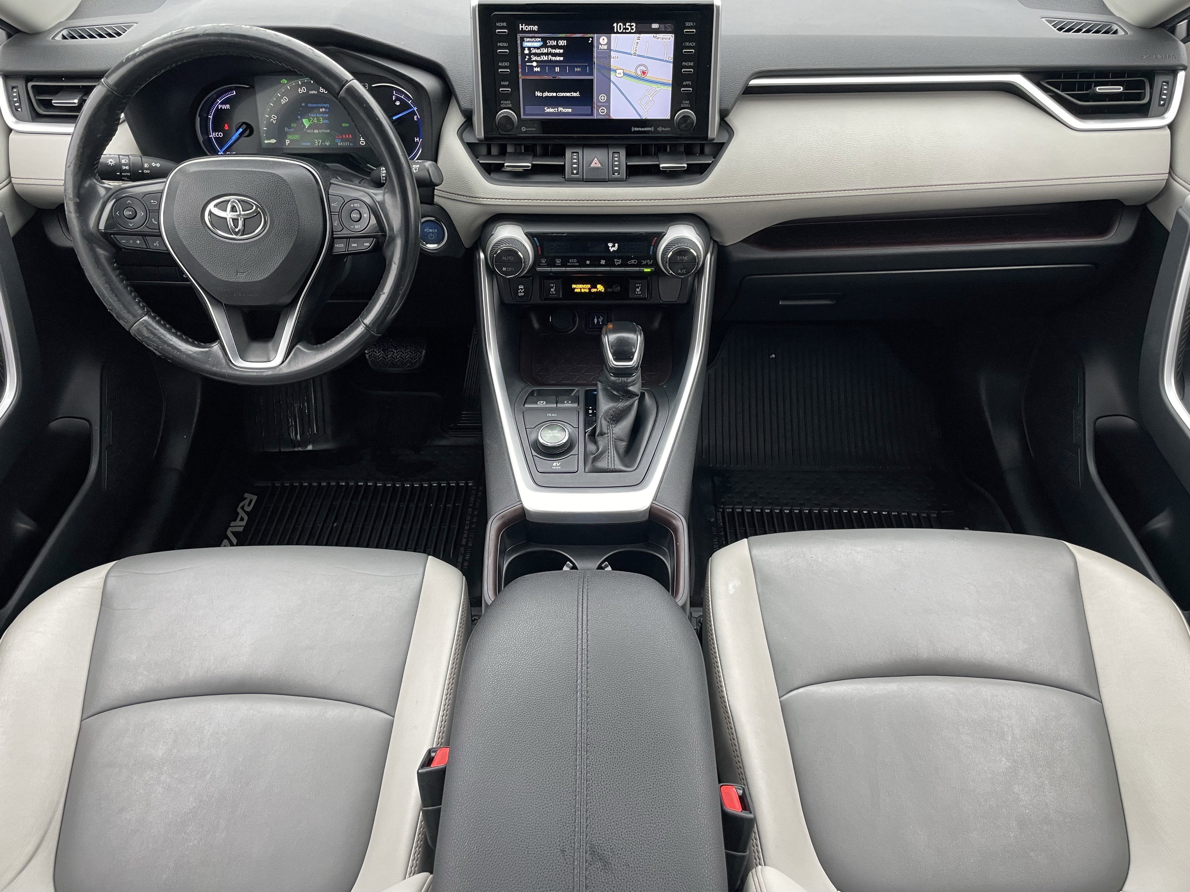 Used 2019 Toyota RAV4 Limited image 16
