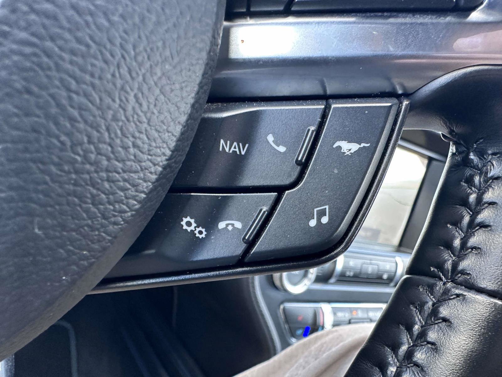 Used 2019 Ford Mustang GT Premium w/ GT Performance Package RWD image 18