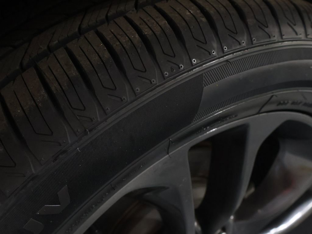 Used 2023 Dodge Durango R/T RWD image 35