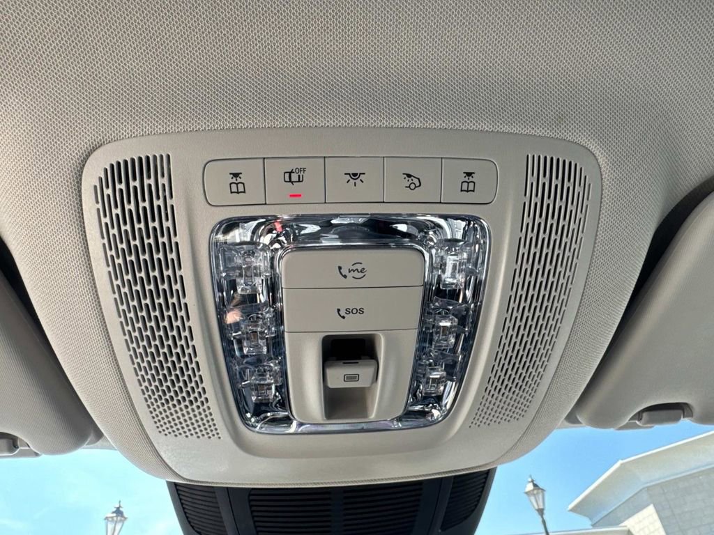 New 2026 Mercedes-Benz GLS 450 4MATIC image 21