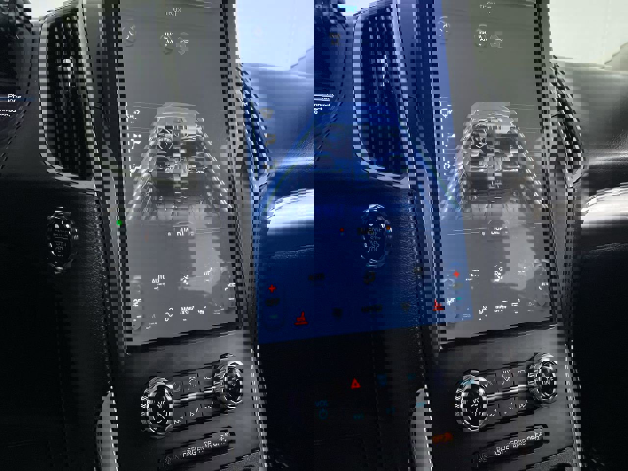 Used 2022 Ford Edge SEL image 17