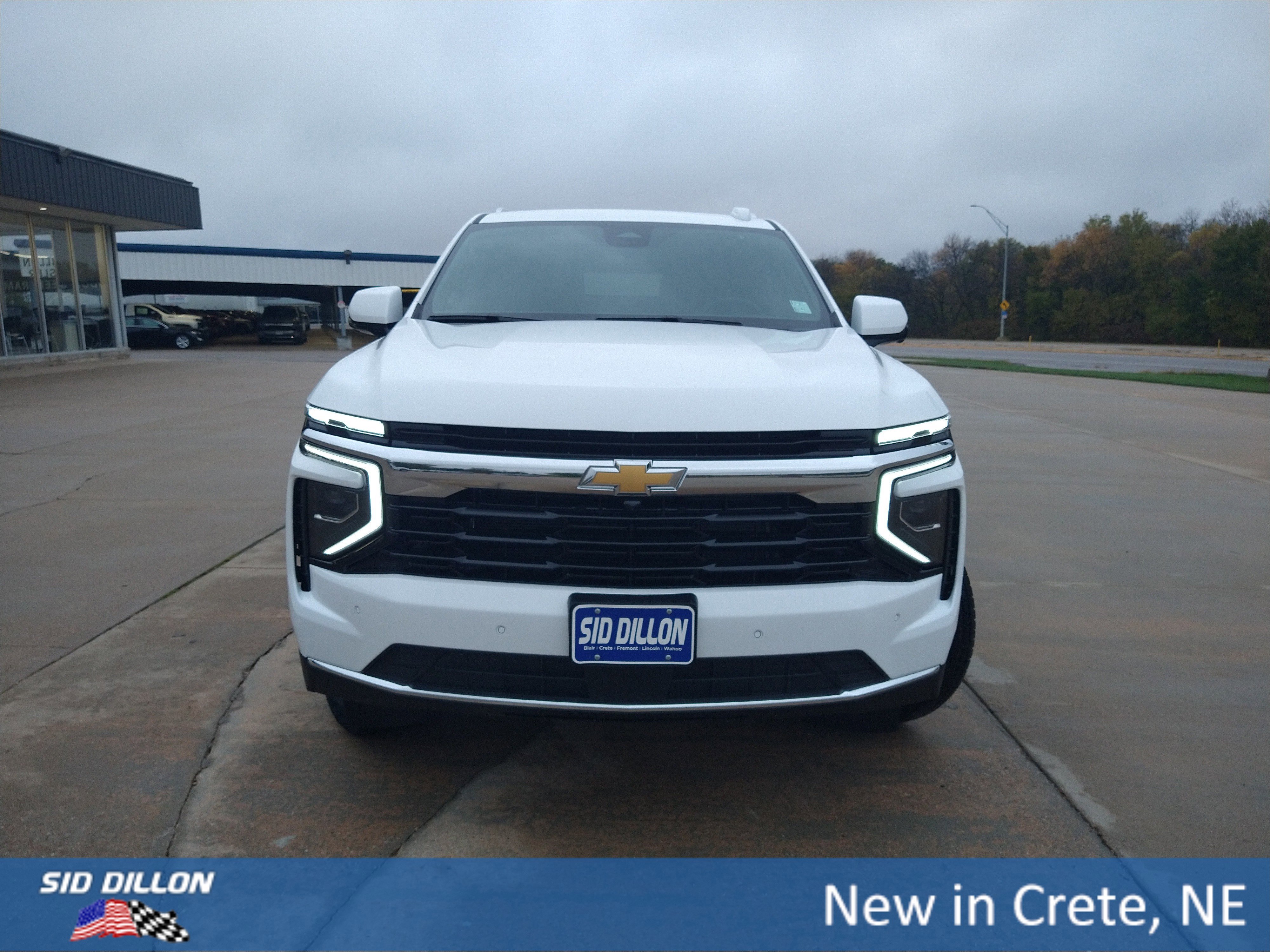 New 2026 Chevrolet Suburban LS image 12