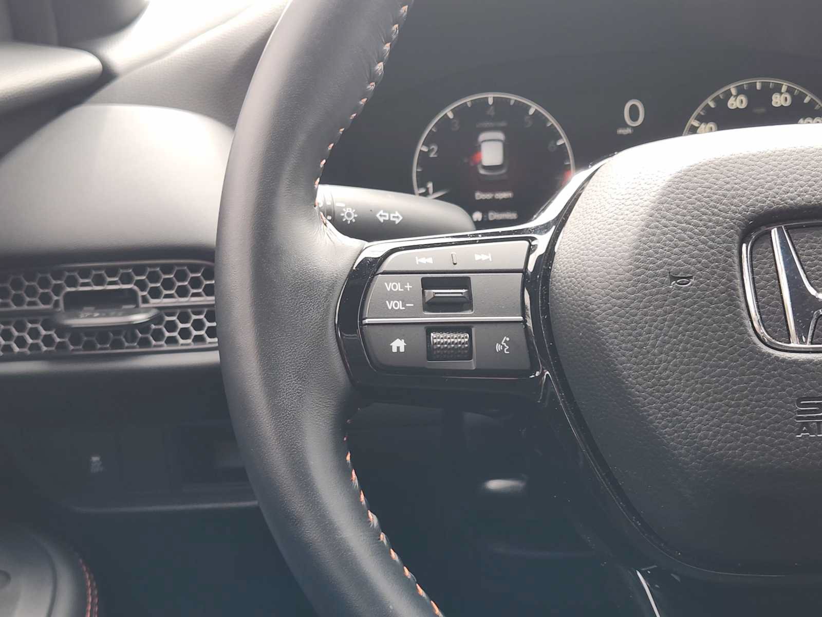 Certified 2027 Honda HR-V Sport image 27