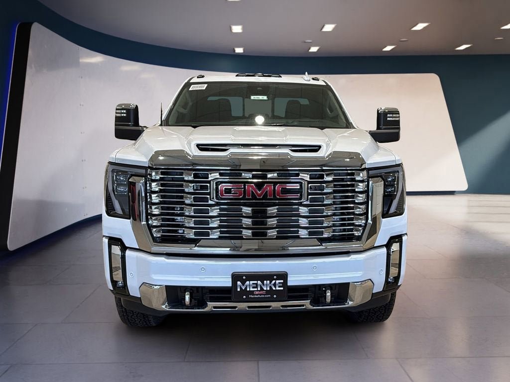 New 2026 GMC Sierra 2500 Denali w/ Denali Reserve Package AWD/4WD image 2