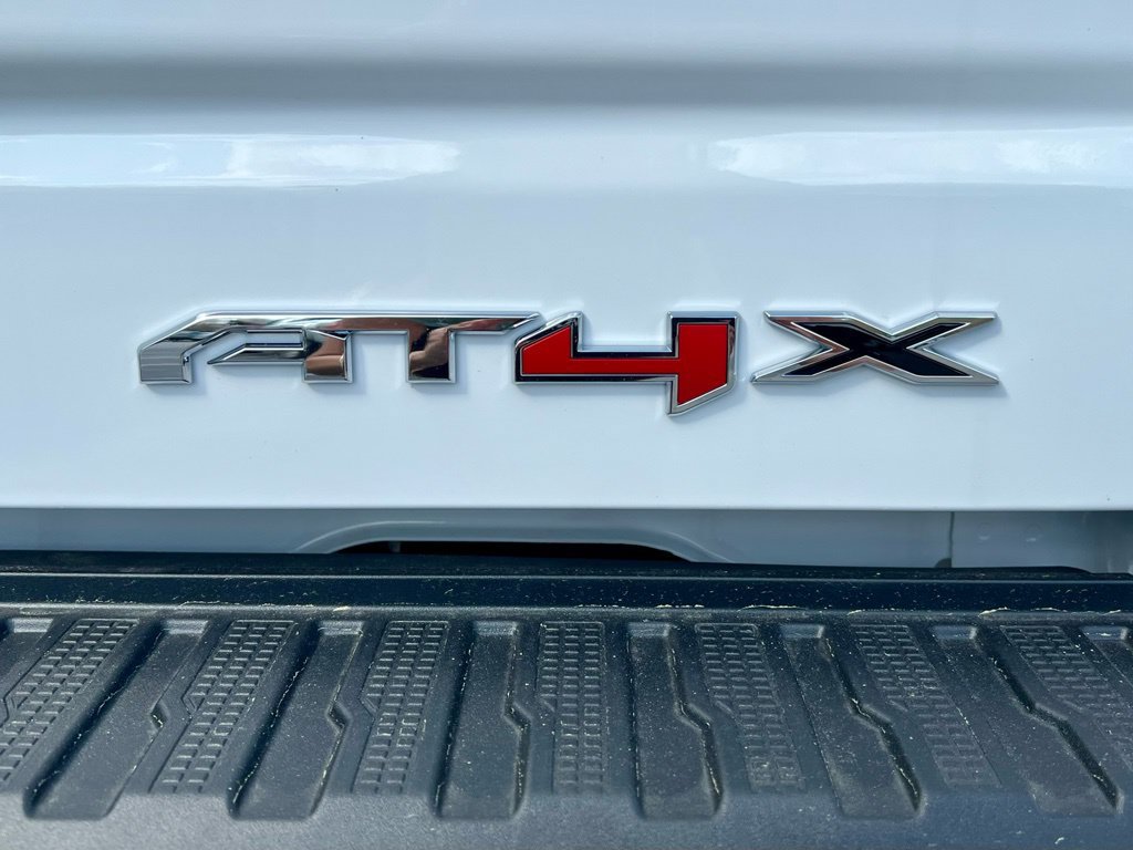 New 2026 GMC Sierra 1500 AT4X AWD/4WD image 12