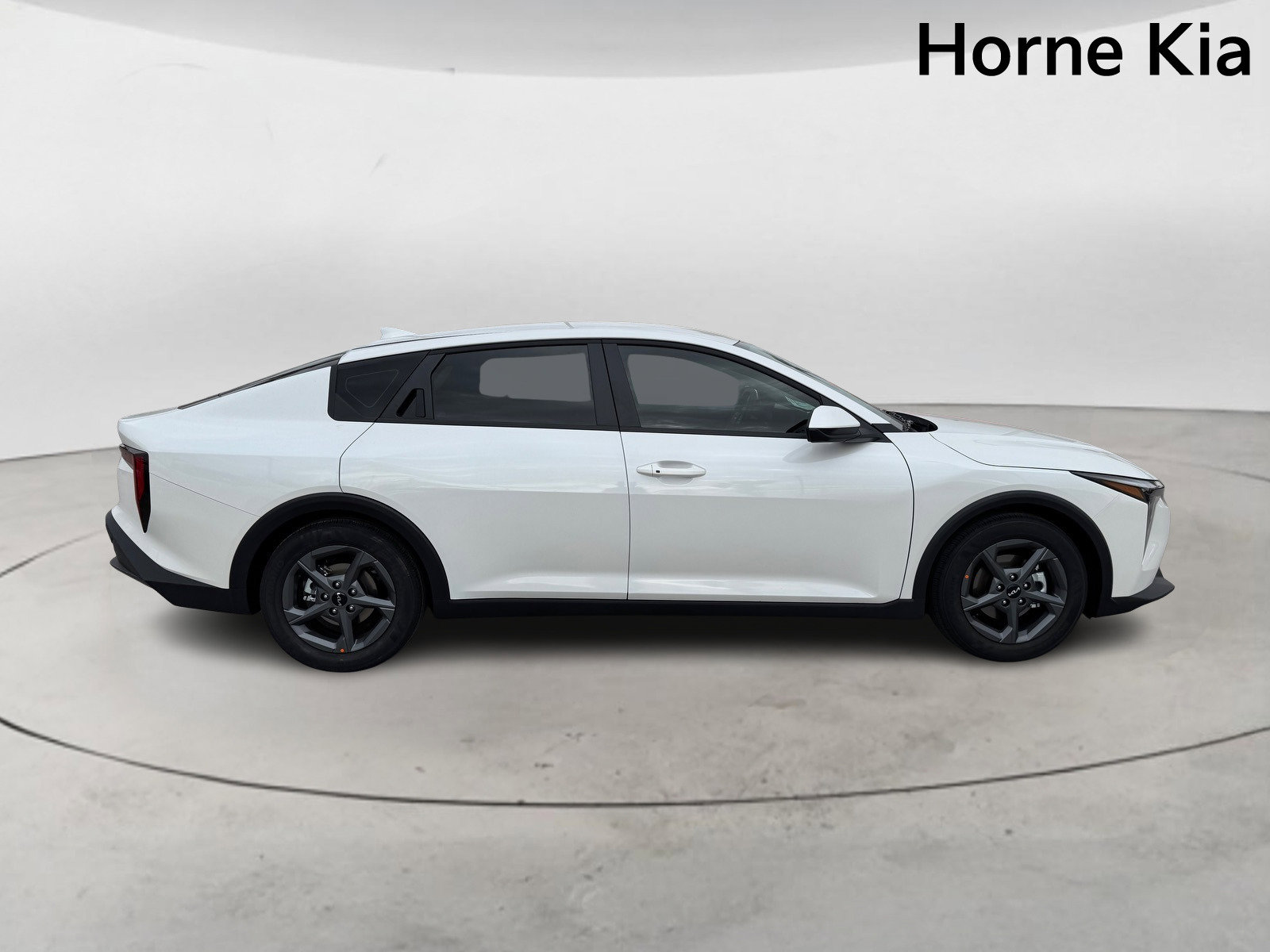 New 2026 Kia K4 LXS image 3