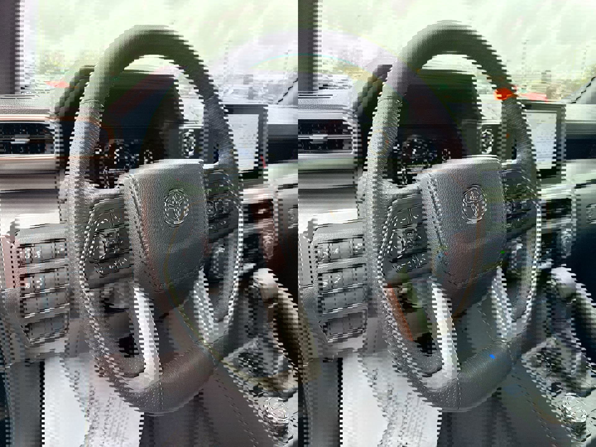 Certified 2025 Toyota 4Runner SR5 image 11