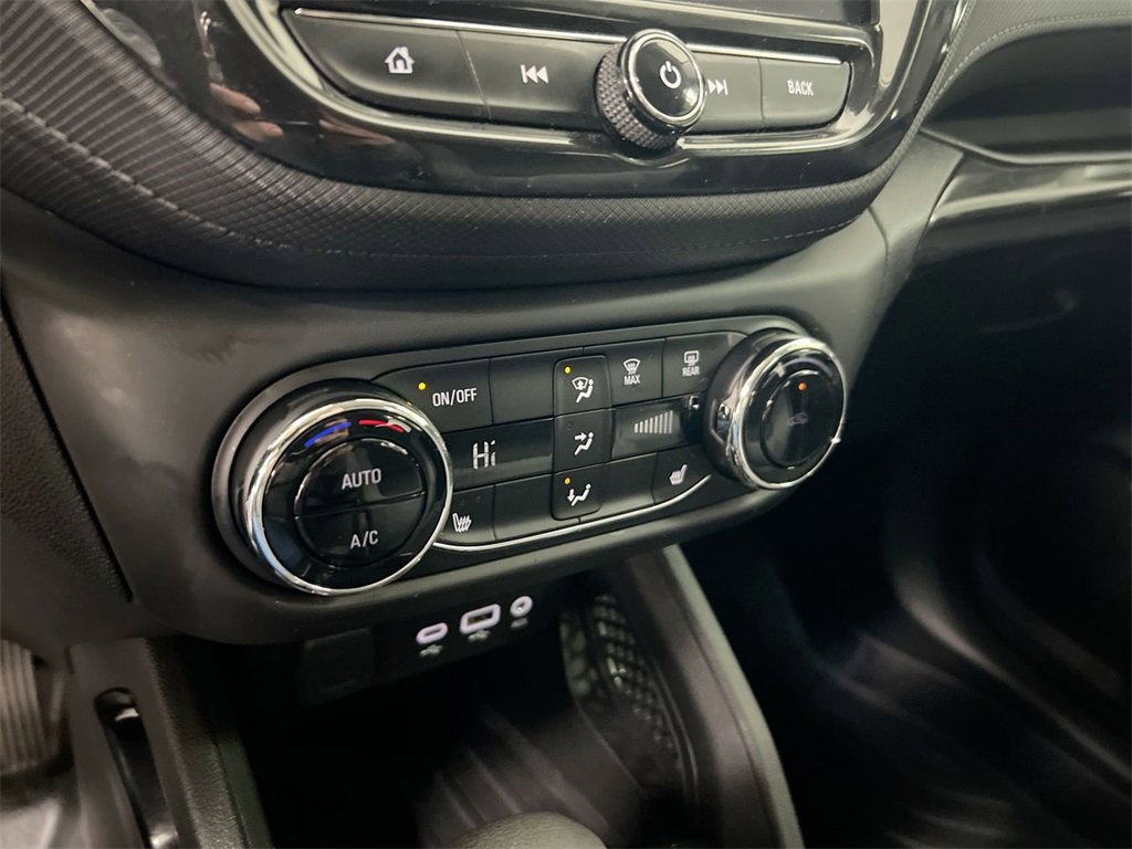 Used 2023 Chevrolet TrailBlazer LT w/ Convenience Package image 15