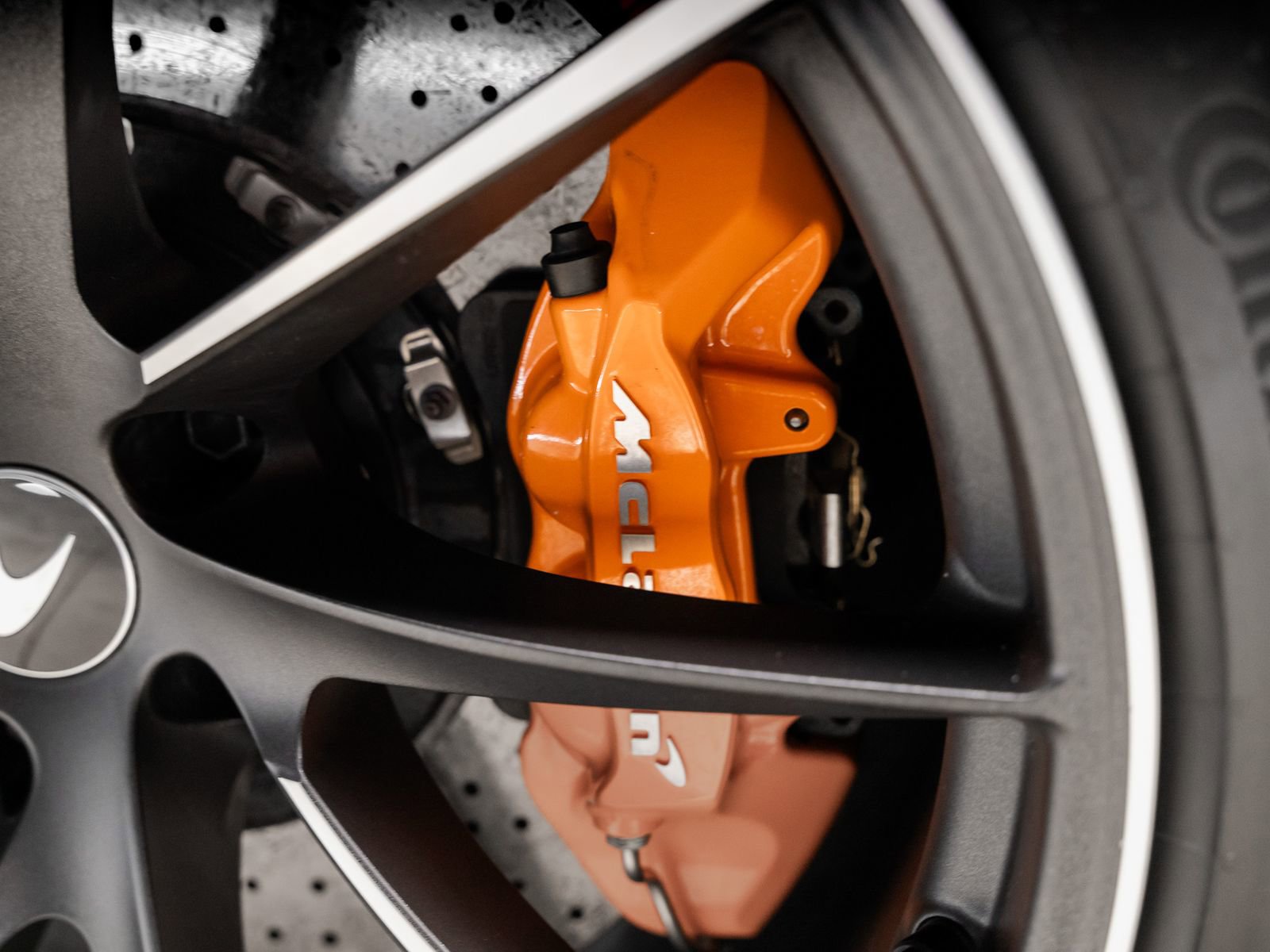 Used 2021 McLaren 720S Luxury RWD image 36