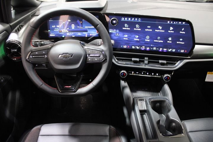 New 2026 Chevrolet Equinox EV RS image 28