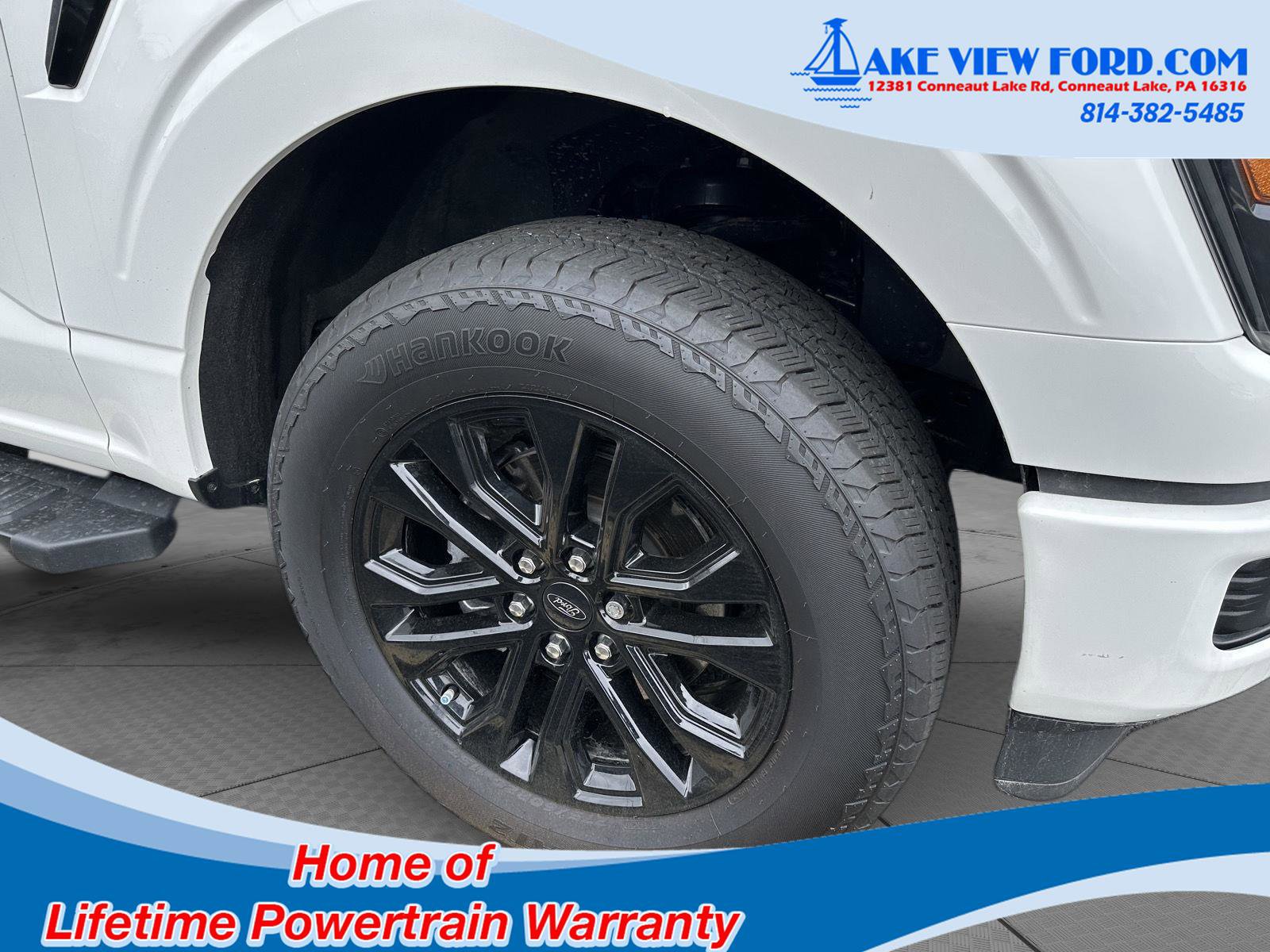 Used 2025 Ford F150 Lariat w/ Equipment Group 502A High AWD/4WD image 3