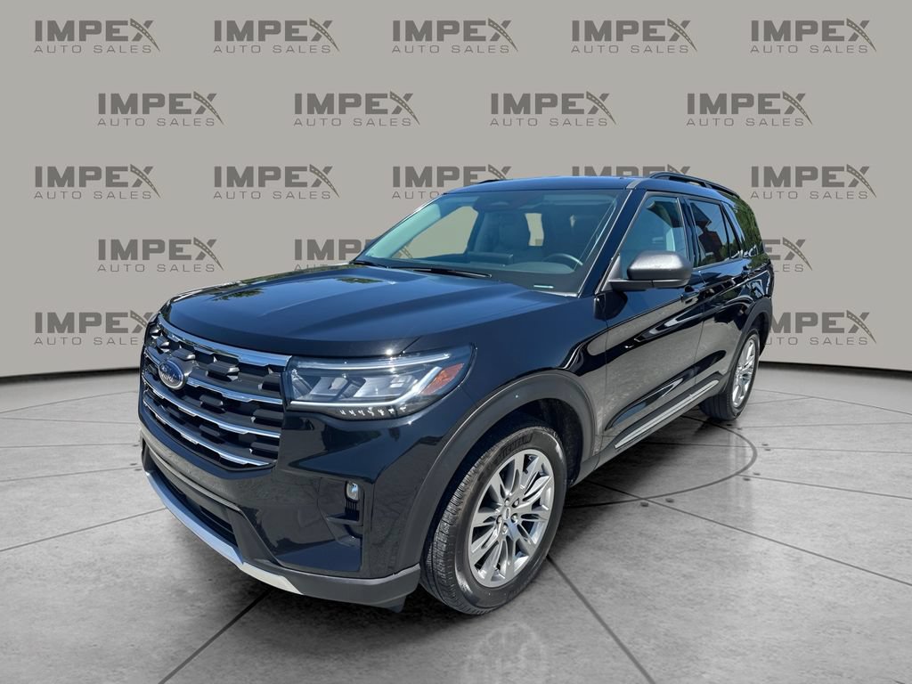 Used 2025 Ford Explorer Active w/ Active Comfort Package AWD/4WD image 1