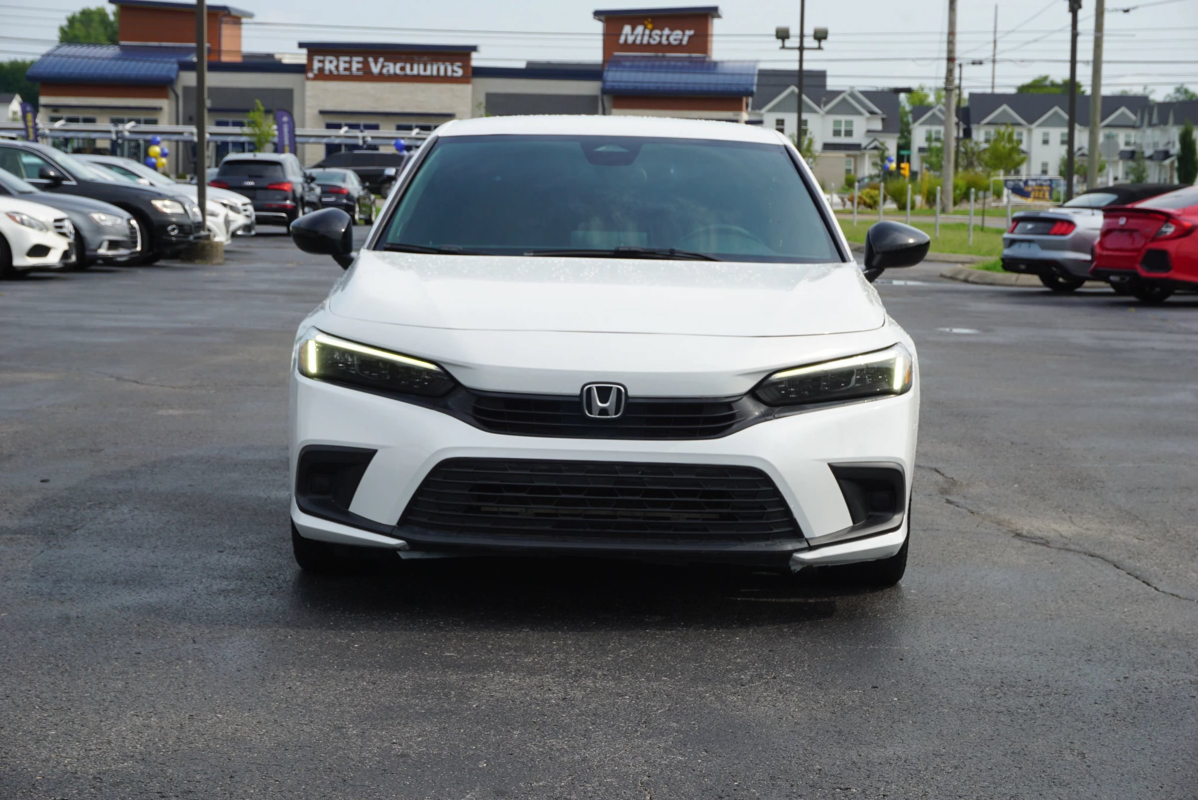Used 2022 Honda Civic Sport image 2