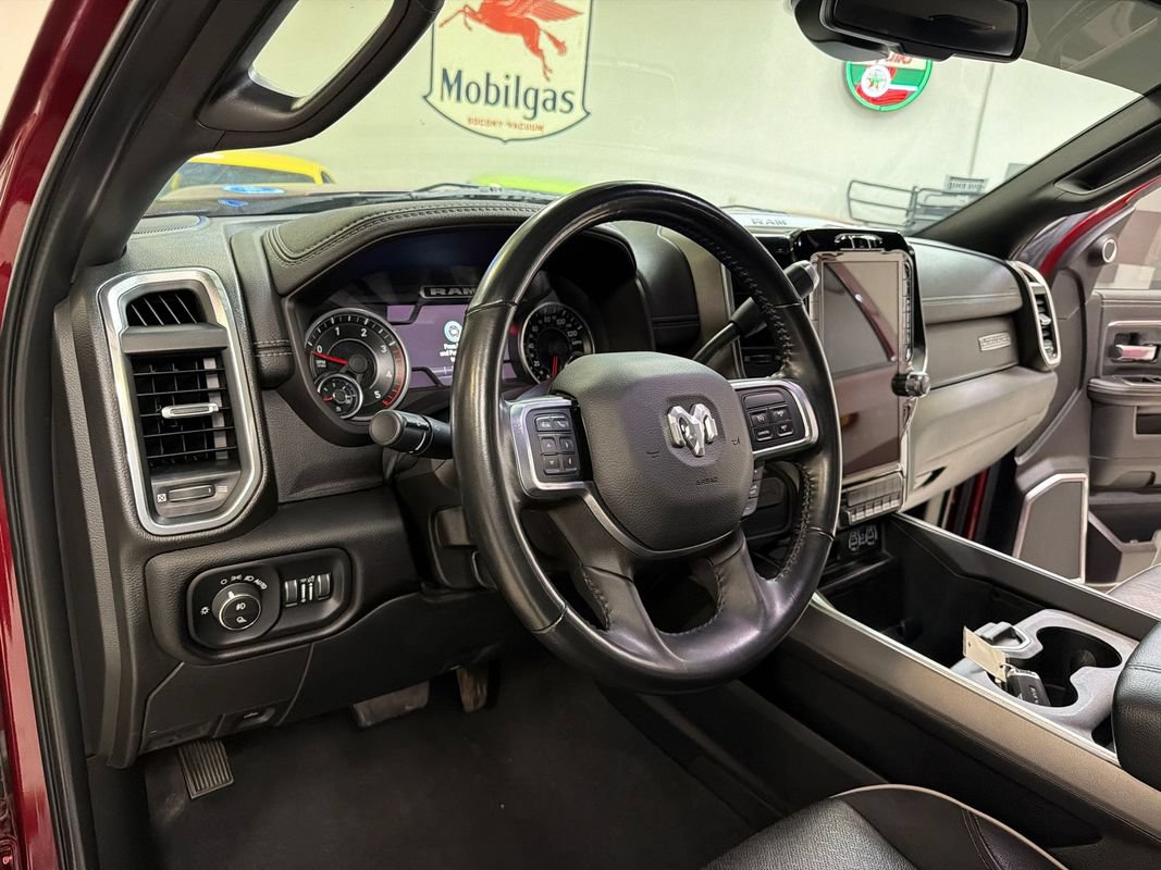 Used 2022 RAM 3500 Laramie AWD/4WD image 28