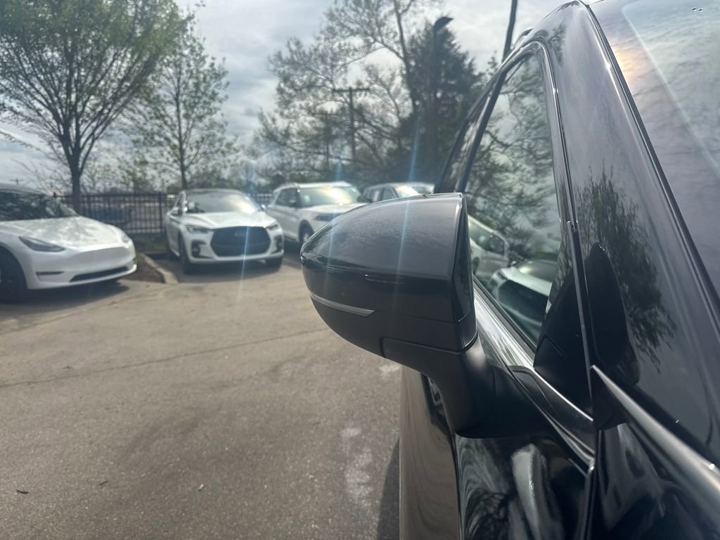 Certified 2024 Nissan Pathfinder SL image 39