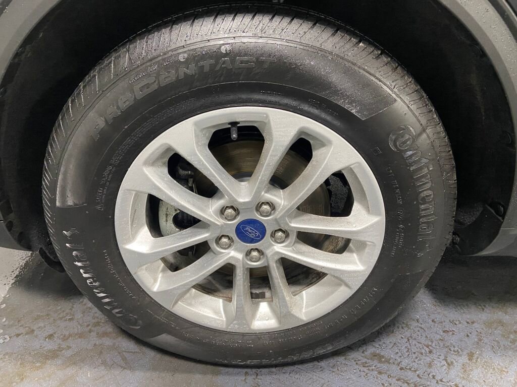 Used 2021 Ford Escape SE image 5