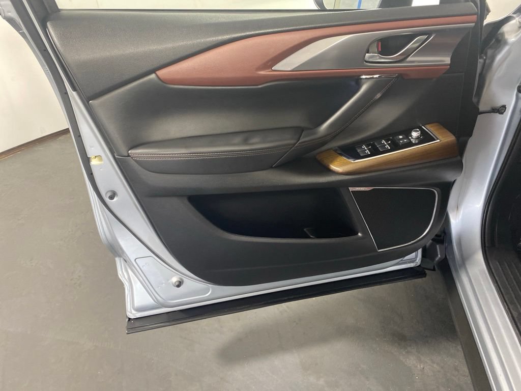 Used 2019 MAZDA CX-9 Signature AWD/4WD image 26