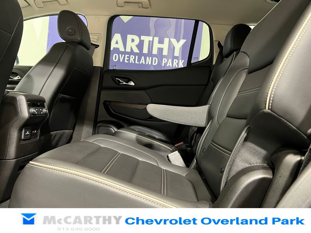Used 2023 GMC Acadia Denali w/ Denali Technology Package image 29