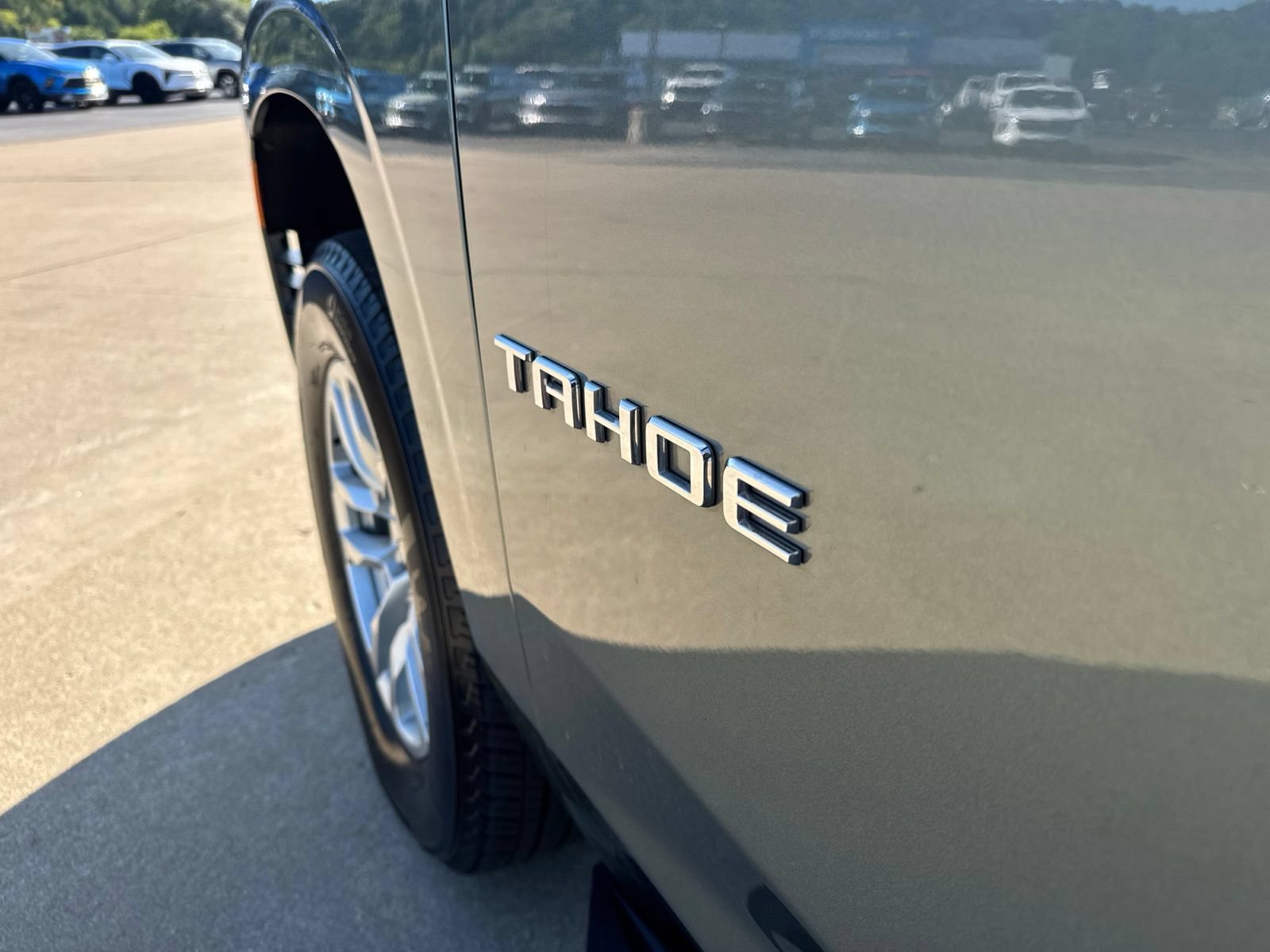 Used 2024 Chevrolet Tahoe LT AWD/4WD image 14