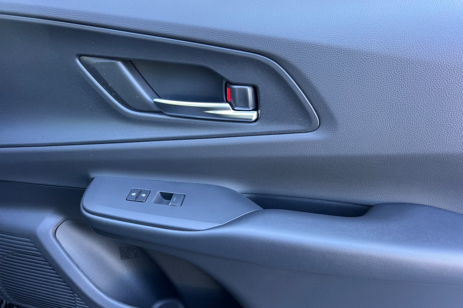 New 2026 Toyota Prius Plug-In Hybrid FWD image 46