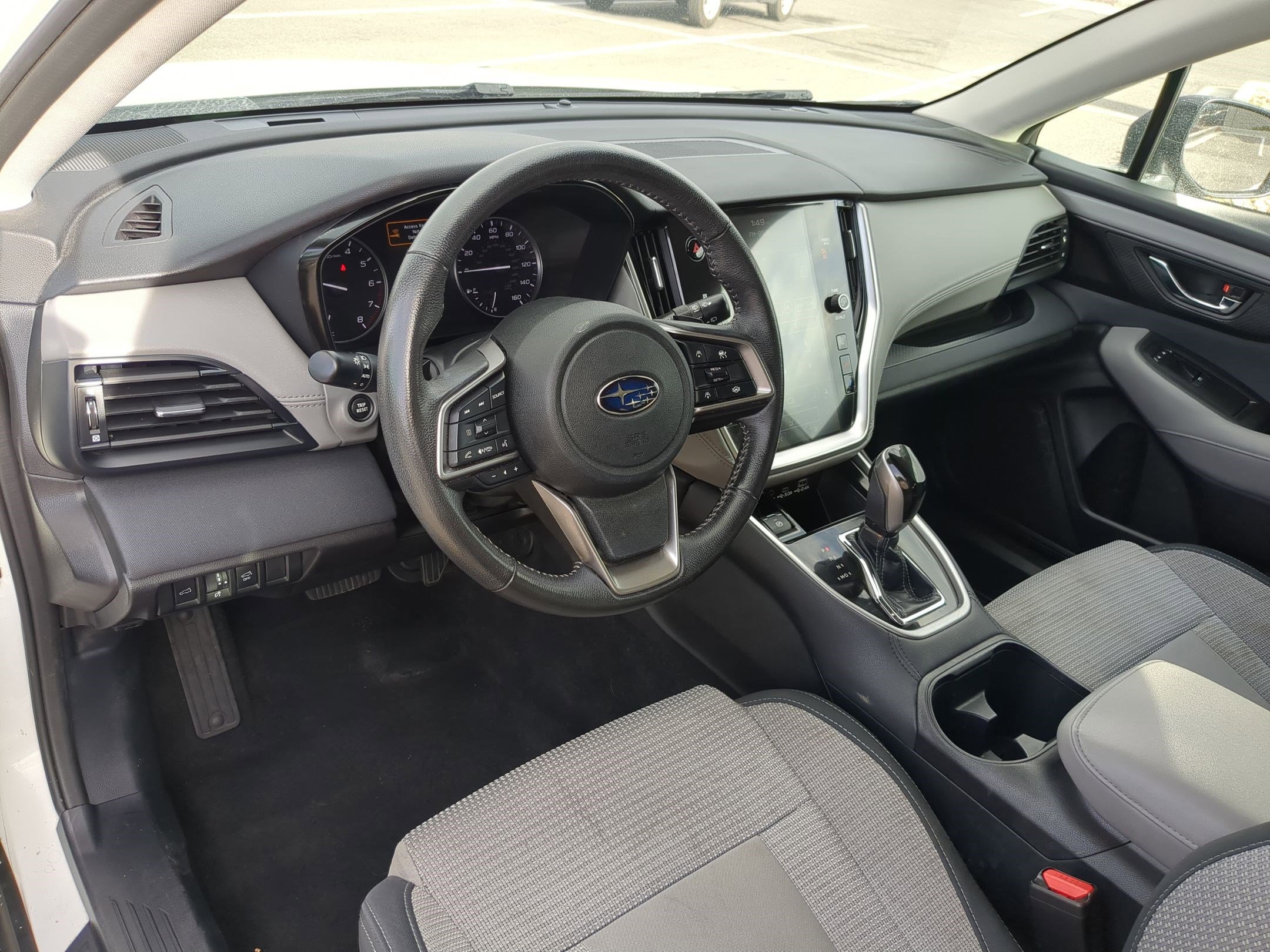 Used 2023 Subaru Outback Premium image 16