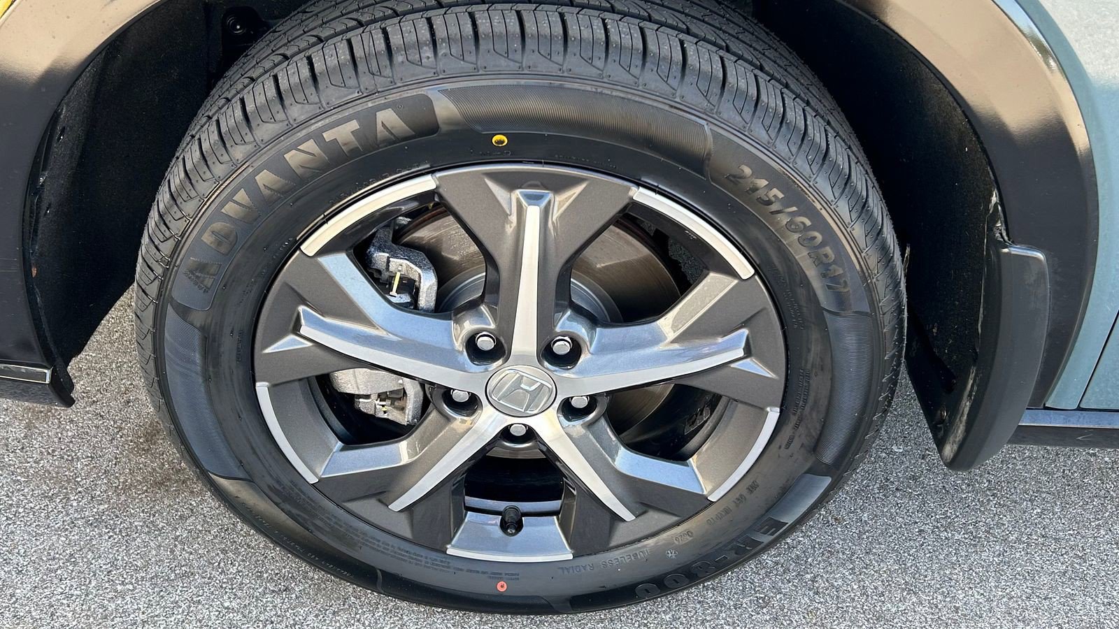 Used 2024 Honda HR-V EX-L image 8