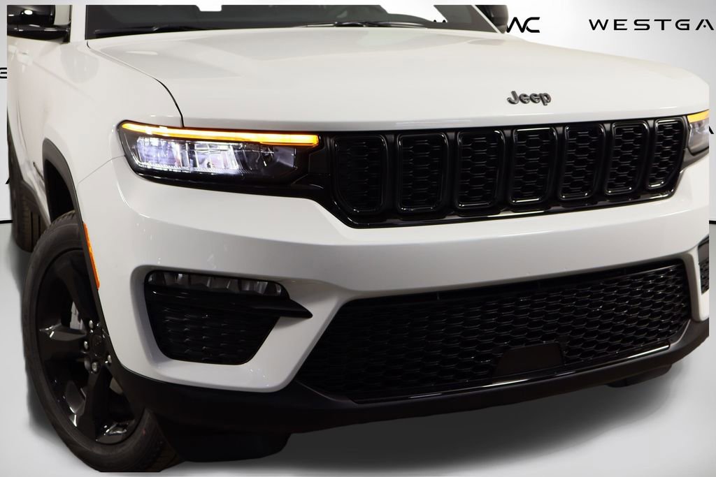 New 2025 Jeep Grand Cherokee Limited image 44