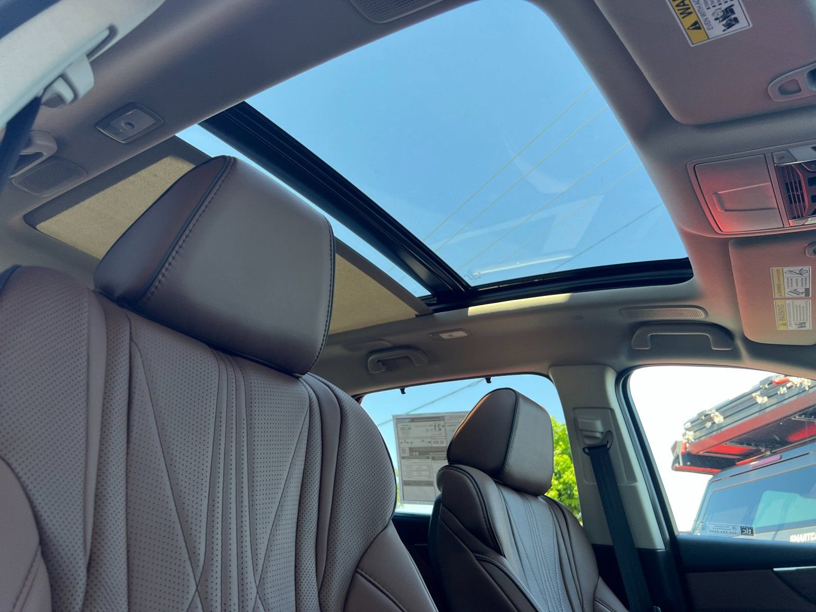 Used 2026 Acura MDX w/ Advance Package image 13