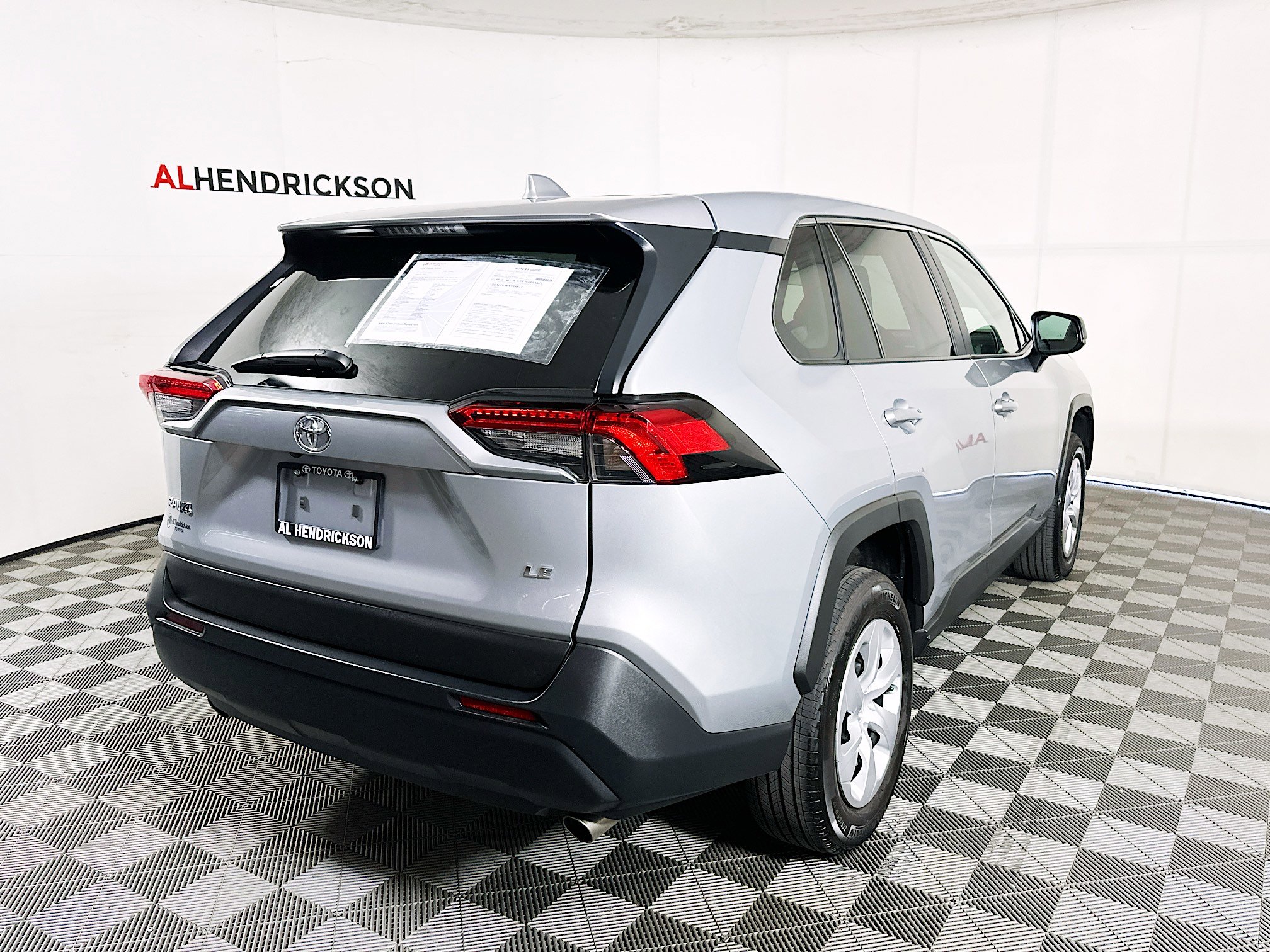 Used 2024 Toyota RAV4 LE image 3