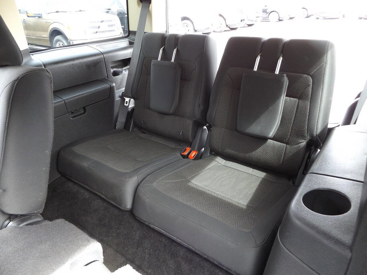 Used 2018 Ford Flex SEL image 15