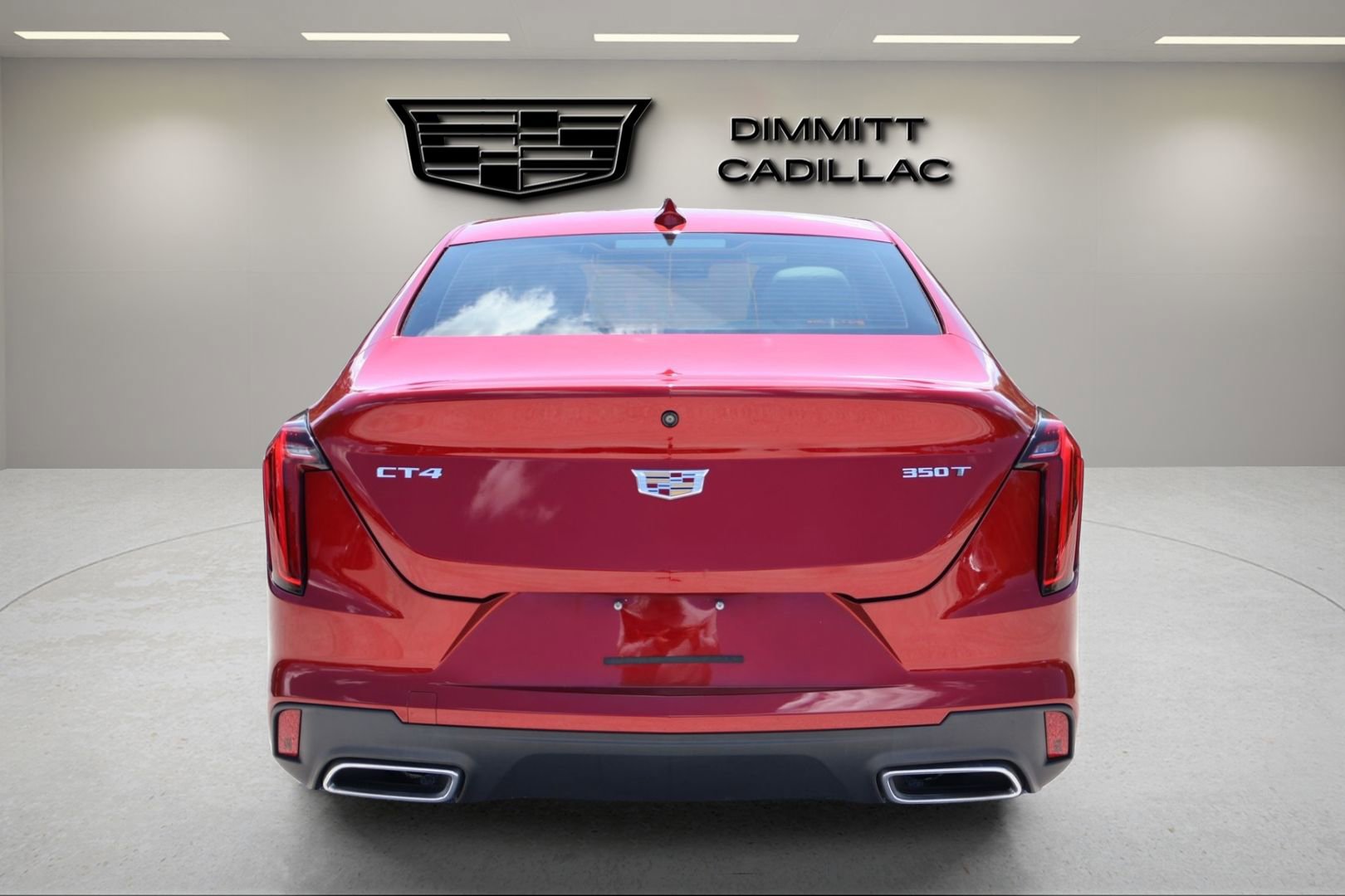 Used 2021 Cadillac CT4 Luxury w/ Sun And Sound Package RWD image 4