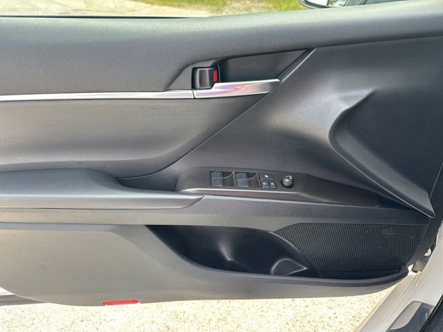 Used 2023 Toyota Camry SE FWD image 37