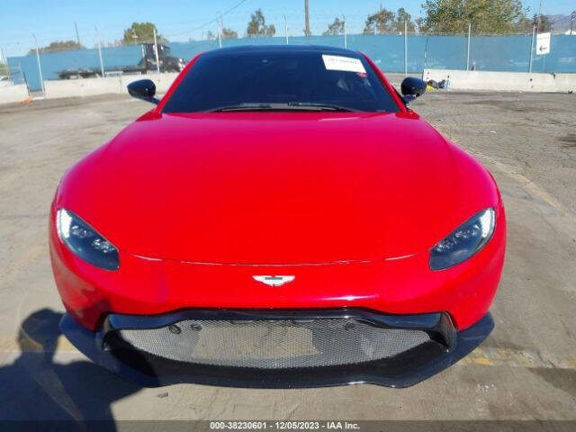 Used 2019 Aston Martin V8 Vantage Base 2dr Coupe image 20