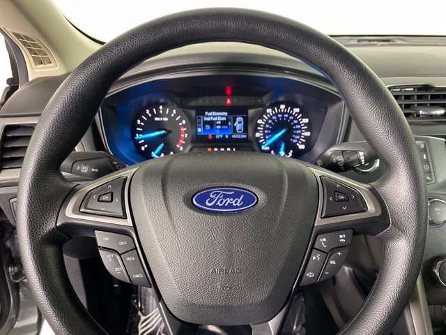 Used 2020 Ford Fusion S FWD image 21