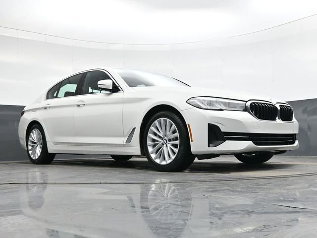 Used 2023 BMW 530i w/ Convenience Package image 31