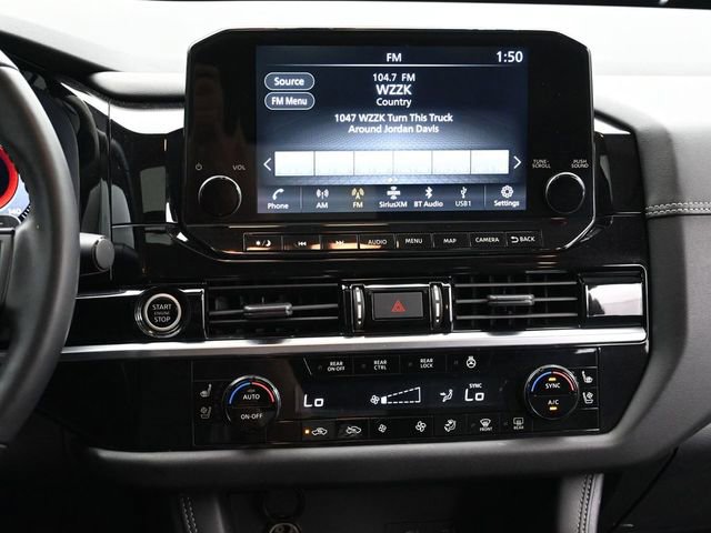 Used 2023 Nissan Pathfinder Platinum AWD/4WD image 12