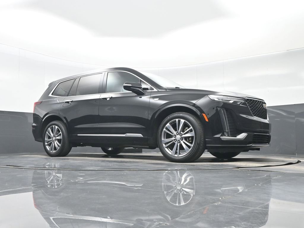 Used 2020 Cadillac XT6 Premium Luxury FWD image 32