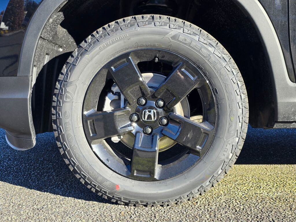 New 2026 Honda Ridgeline Black Edition image 9