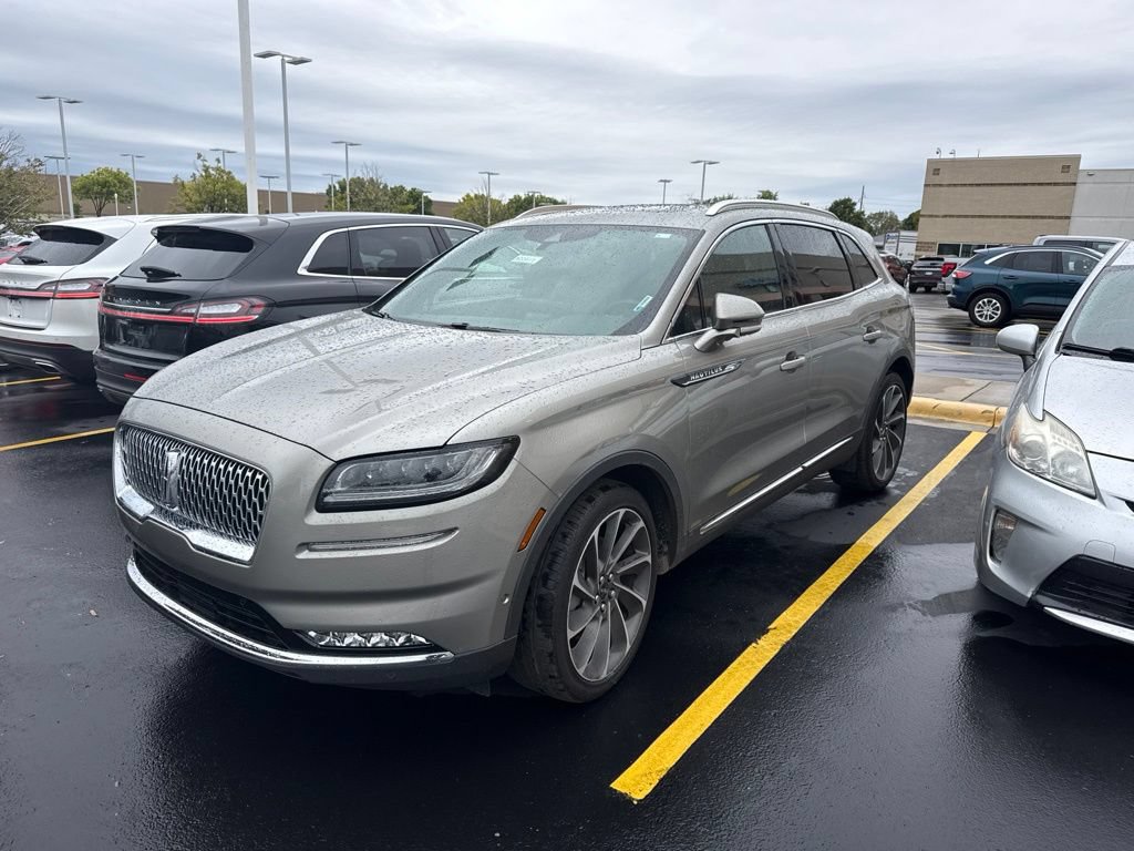 Used 2023 Lincoln Nautilus Reserve w/ Equipment Group 202A AWD/4WD image 3