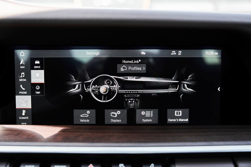 Used 2020 Porsche 911 Carrera 4S w/ Premium Package image 68