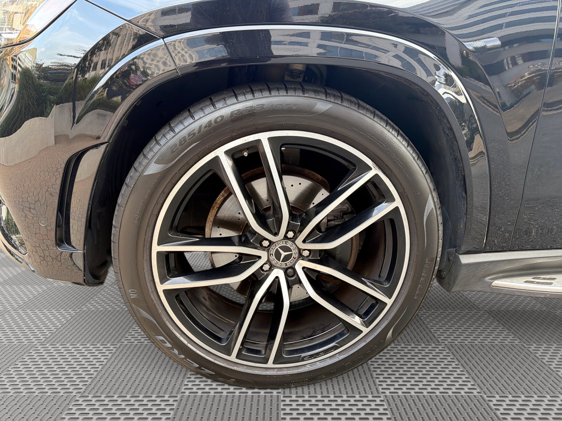 Used 2021 Mercedes-Benz GLS 580 4MATIC image 19