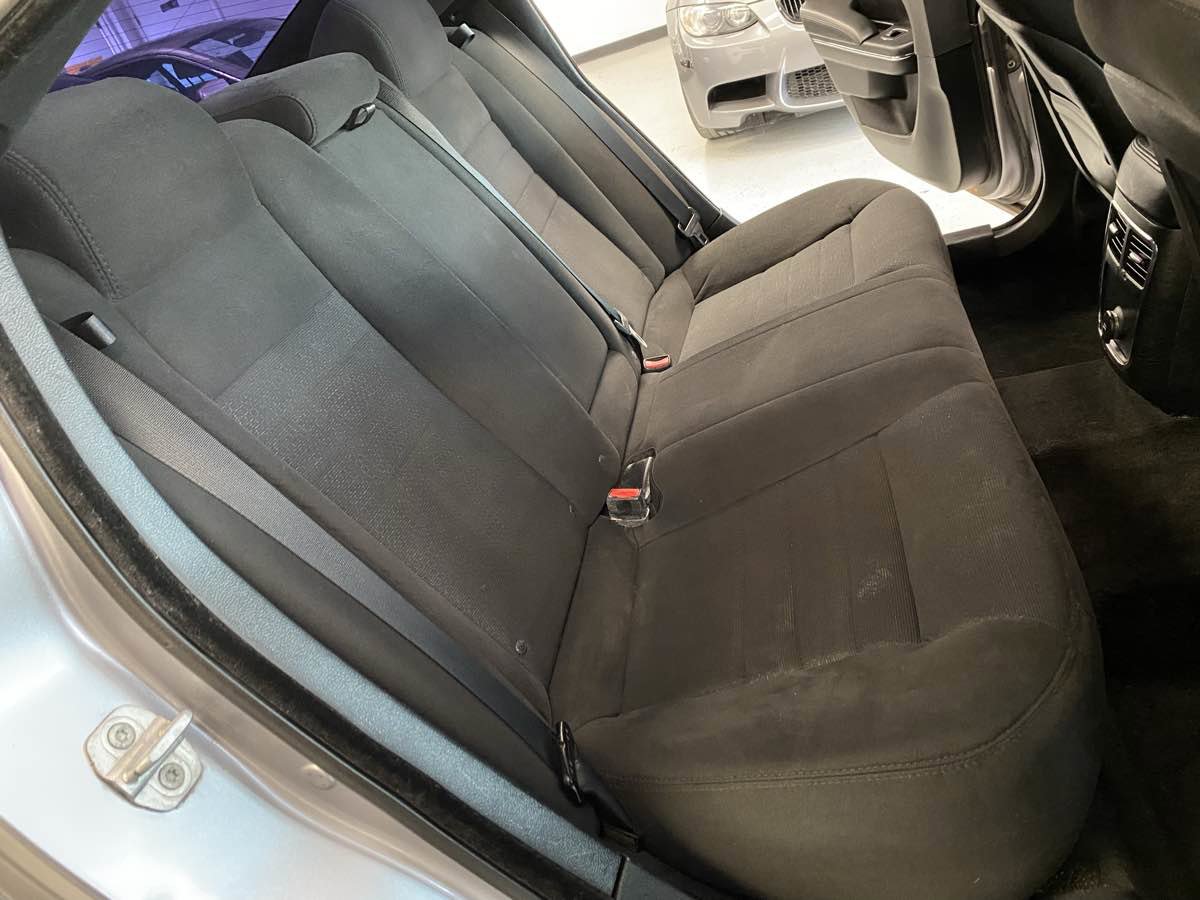 Used 2013 Dodge Charger SE image 23