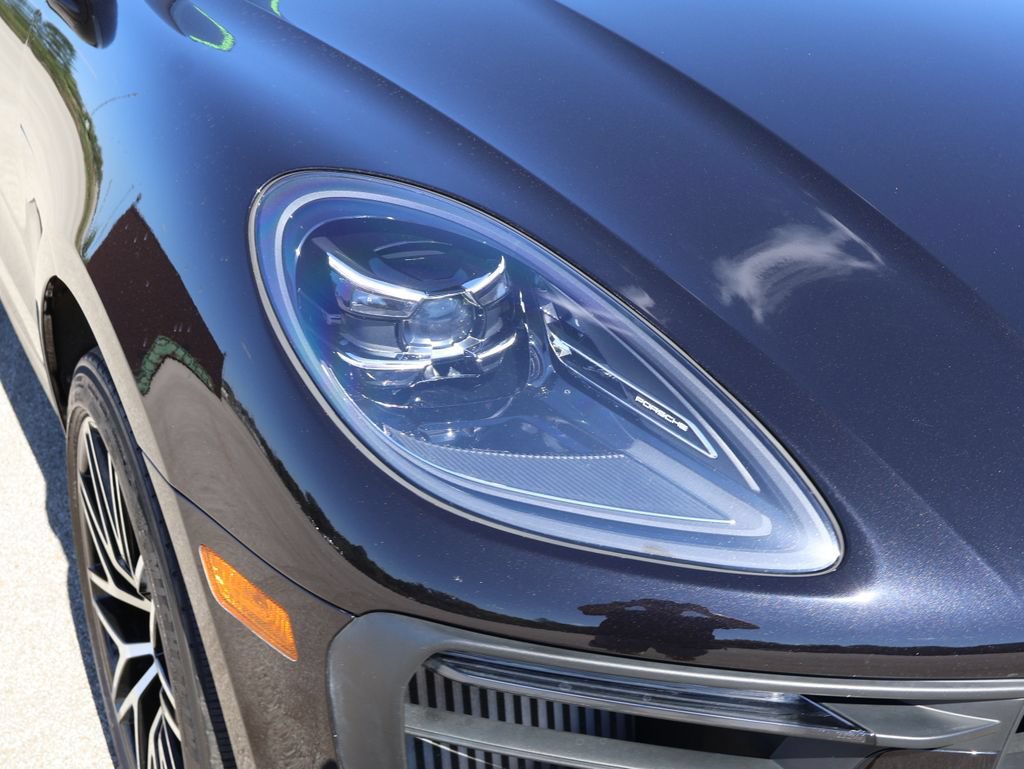 Certified 2024 Porsche Macan S w/ Premium Plus Package AWD/4WD image 14