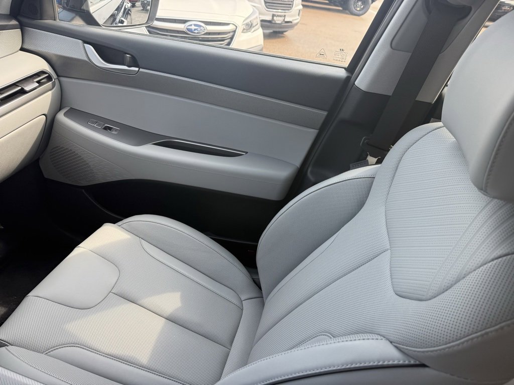 Used 2025 Hyundai Palisade SEL image 22