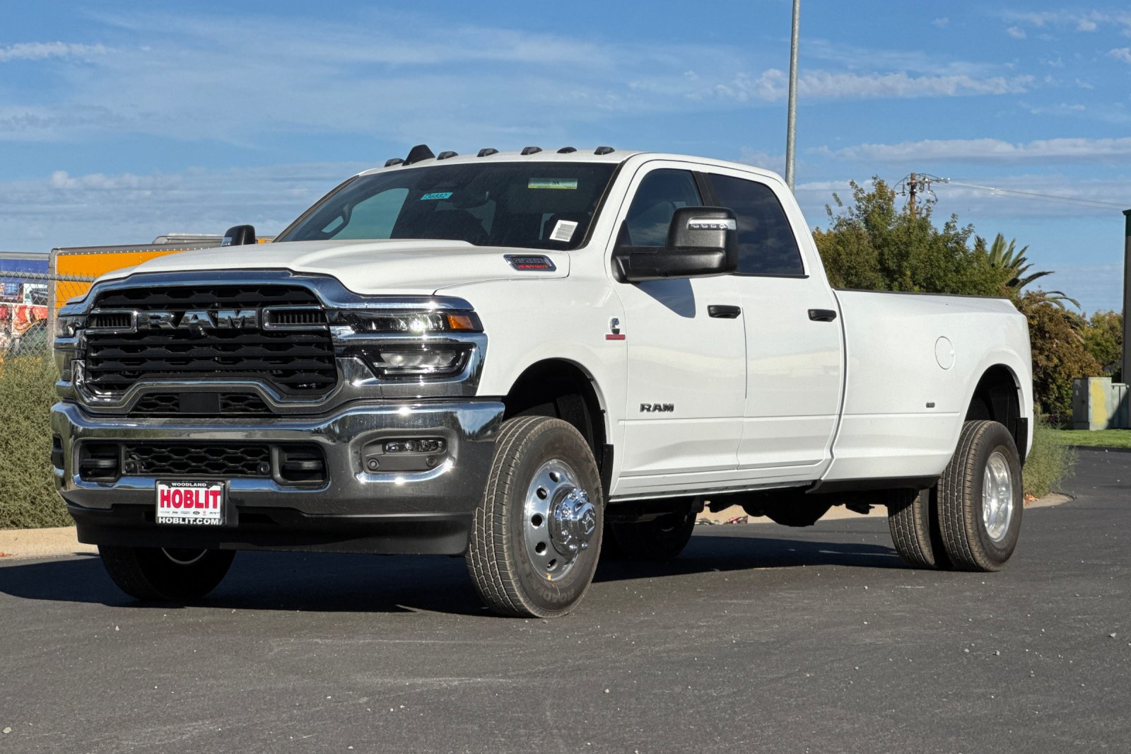 New 2027 RAM 3500 Big Horn AWD/4WD image 7