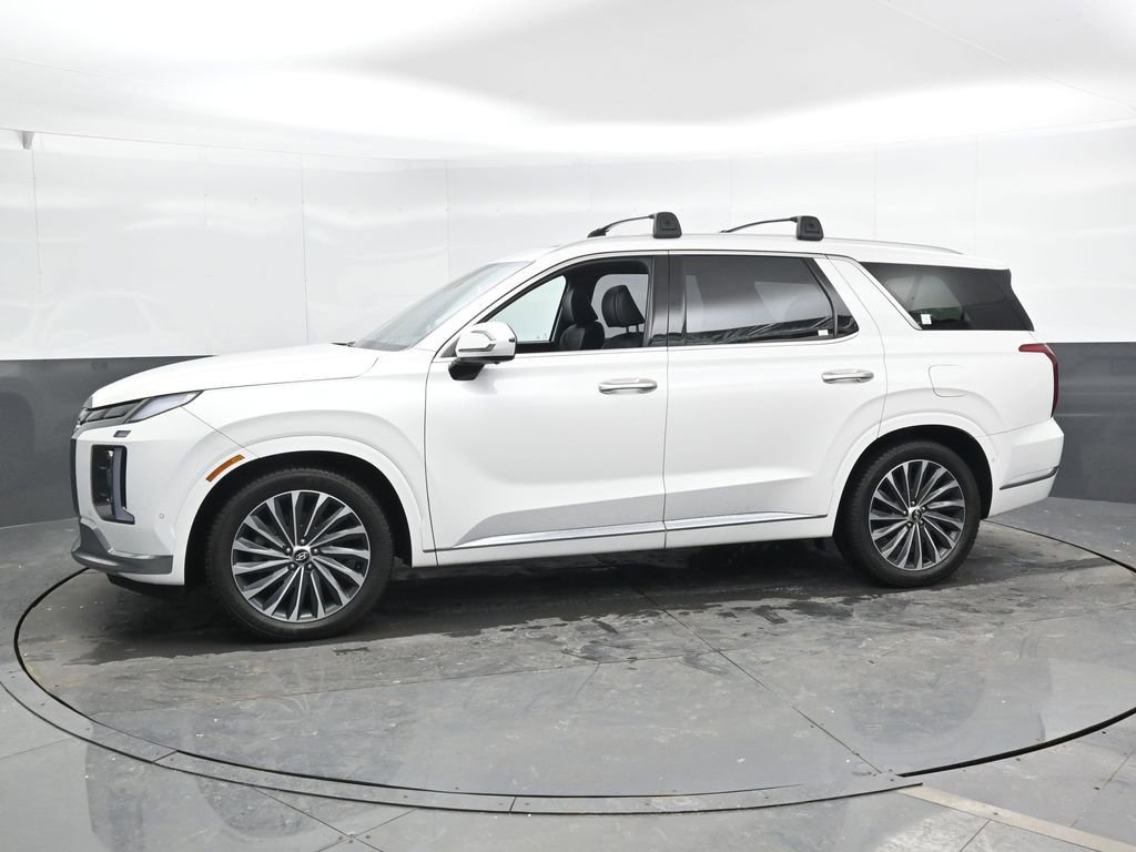 Used 2023 Hyundai Palisade Calligraphy image 9