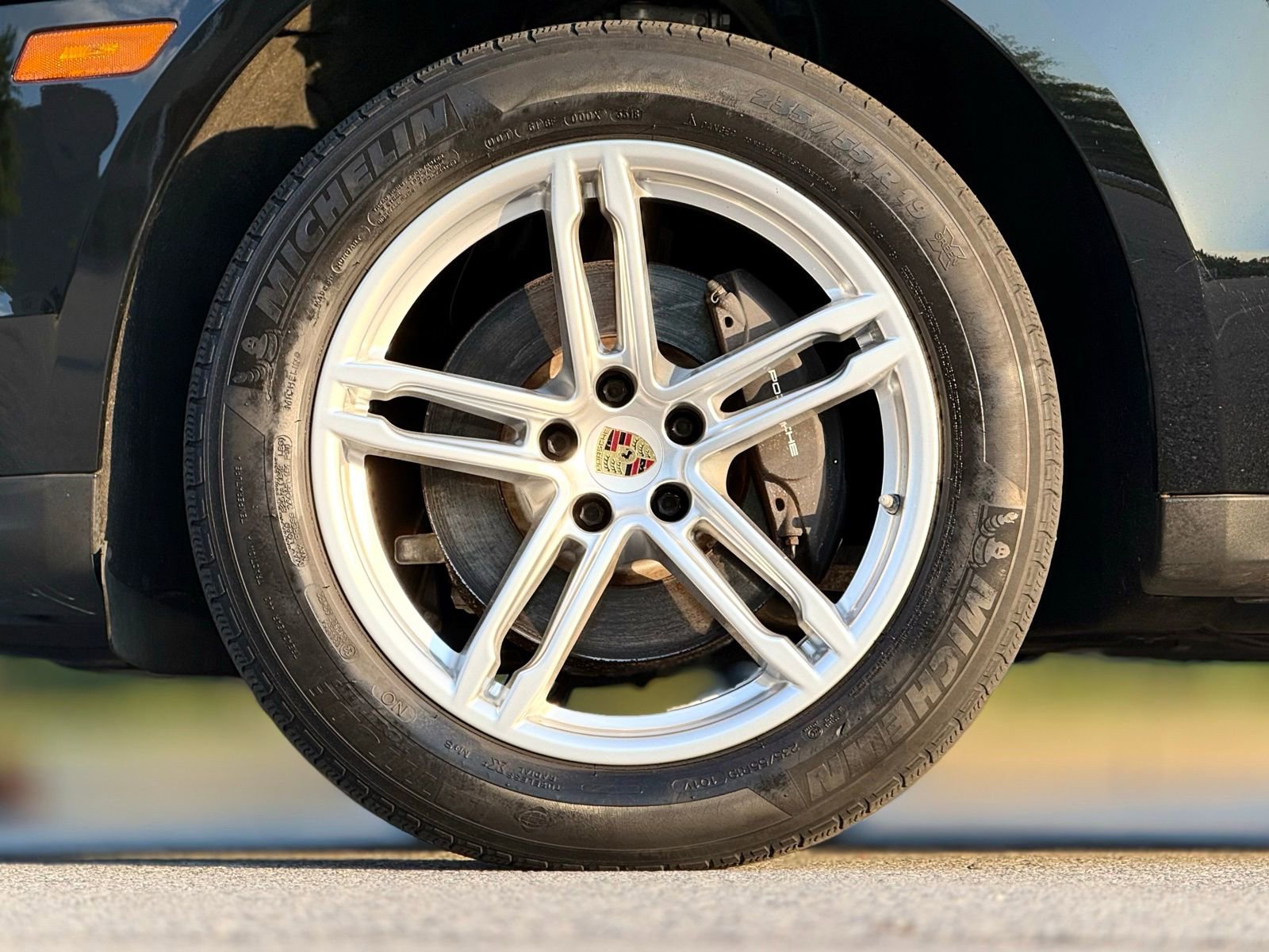Used 2019 Porsche Macan AWD/4WD image 20