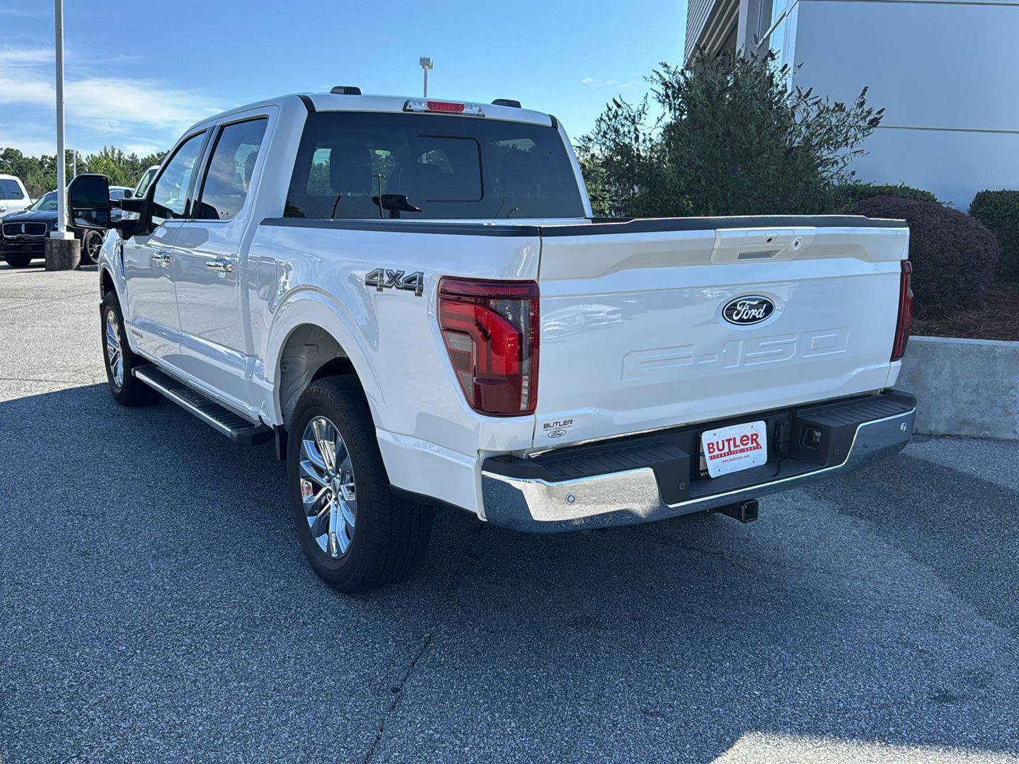 New 2025 Ford F150 Lariat w/ Equipment Group 501A Mid image 4