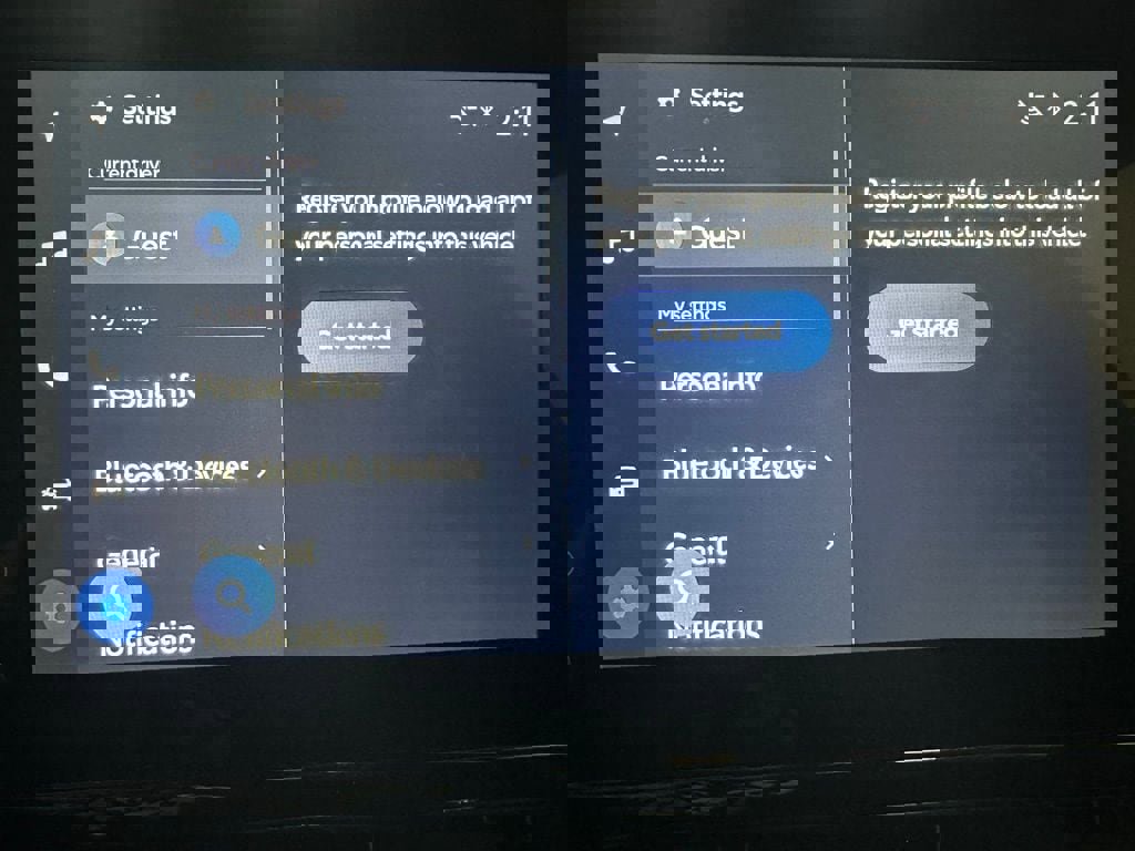 Used 2025 Toyota Corolla SE FWD image 35