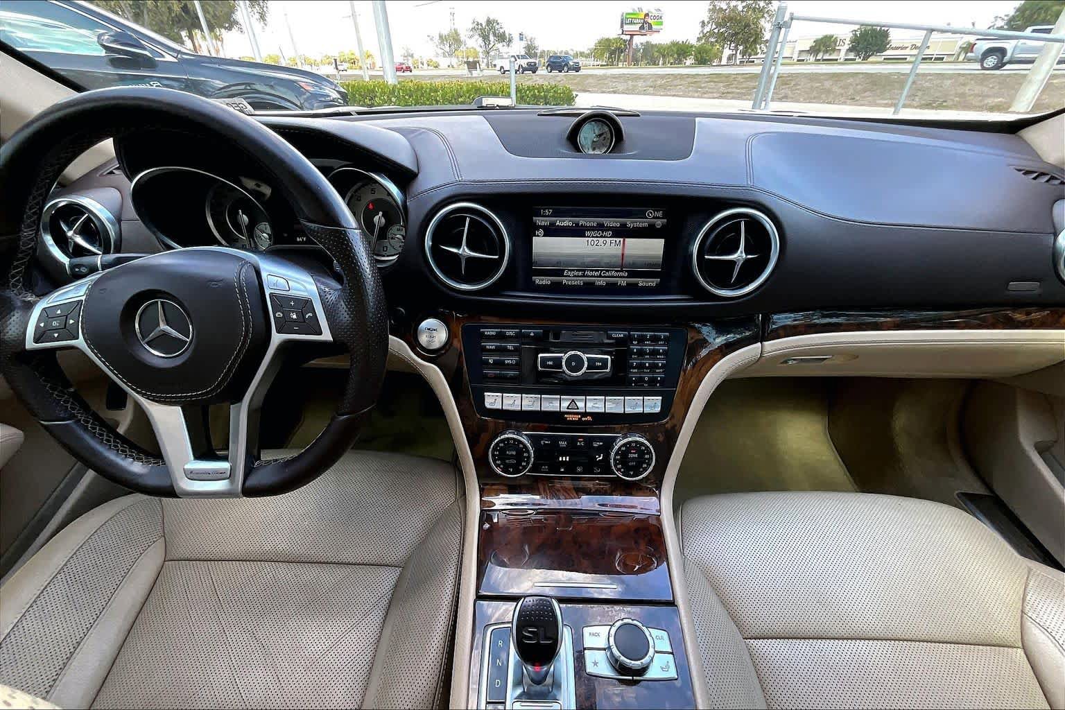 Used 2016 Mercedes-Benz SL 400 image 15